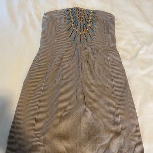 Strapless dress with colorful design